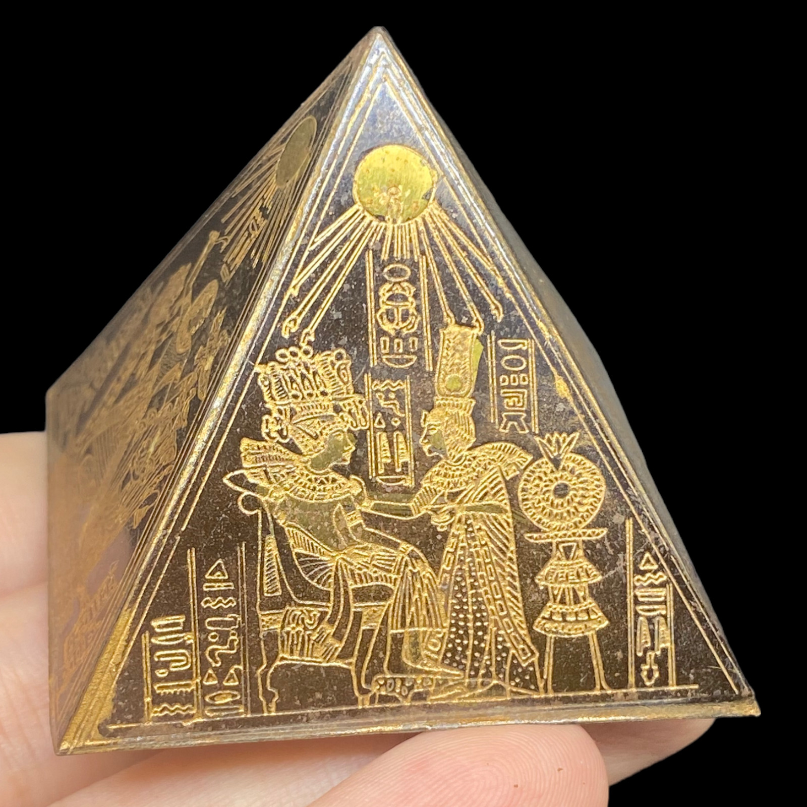 Ancient Egyptian Pyramid of Giza Gold Art On Four Sides Story Of King